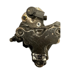 Load image into Gallery viewer, High Pressure Fuel Injection Pump for Mercedez Benz